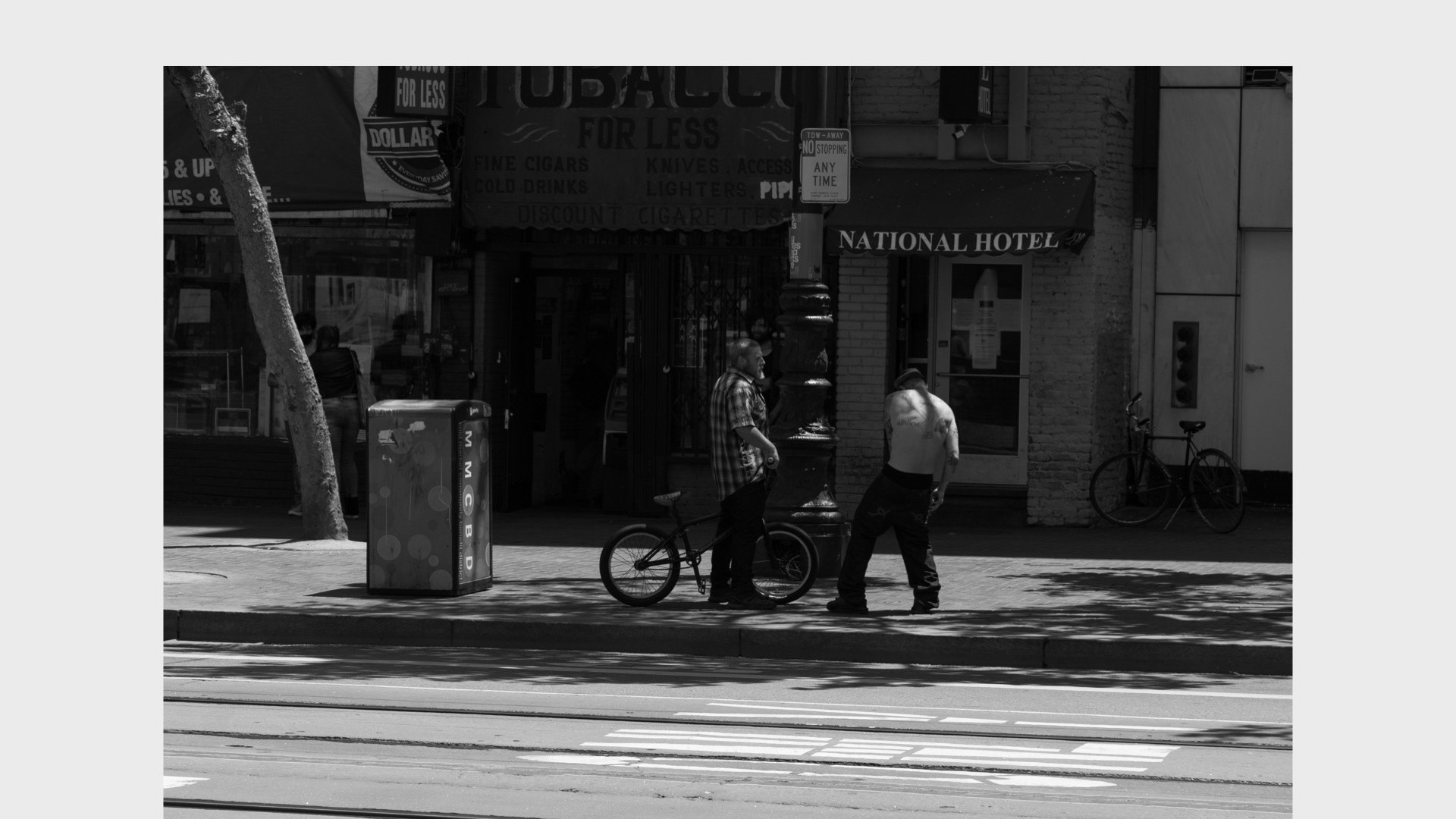 📸 Siliconless — image 9