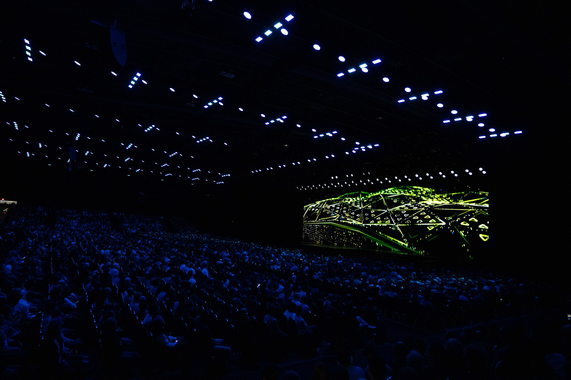 \GEFORCE \26 — image 21